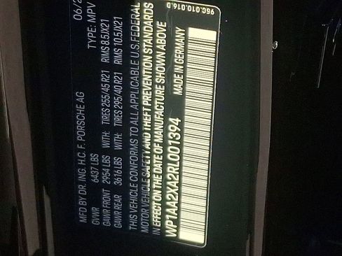 Used 2024 Porsche Macan 4 Electric image 27