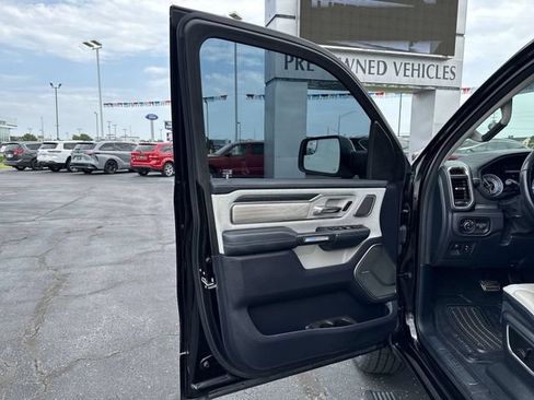 Used 2022 RAM 1500 Limited AWD/4WD image 9