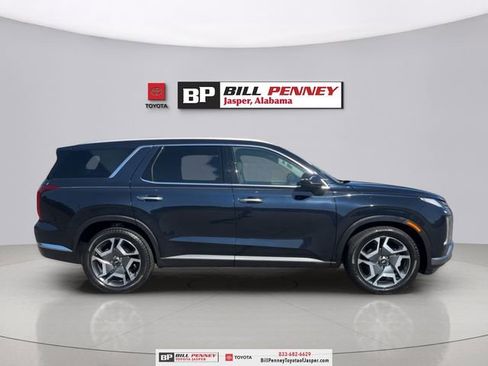 Used 2024 Hyundai Palisade Limited image 6