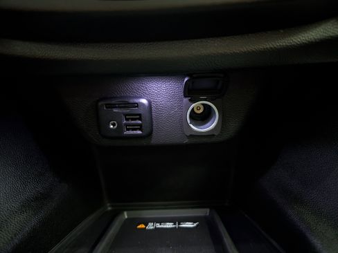 Used 2023 Chevrolet Traverse High Country w/ LPO, Floor Liner Package AWD/4WD image 20
