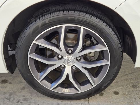 Certified 2020 Acura ILX w/ Premium Package image 10