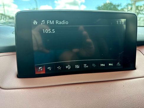 Used 2019 MAZDA CX-9 Signature image 26