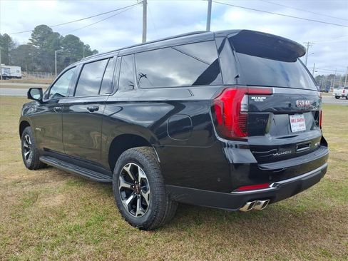 New 2026 GMC Yukon XL AT4 image 5