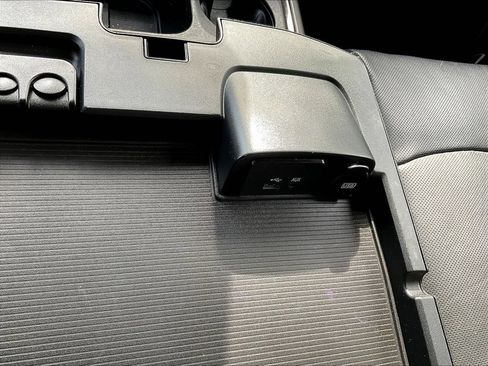Used 2017 RAM 1500 Sport w/ Quick Order Package 26Q Night AWD/4WD image 16