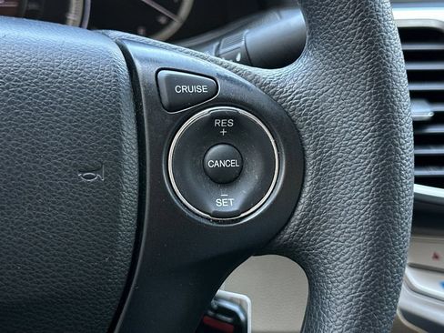 Used 2015 Honda Accord LX image 24