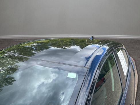 Used 2022 Honda HR-V LX image 10