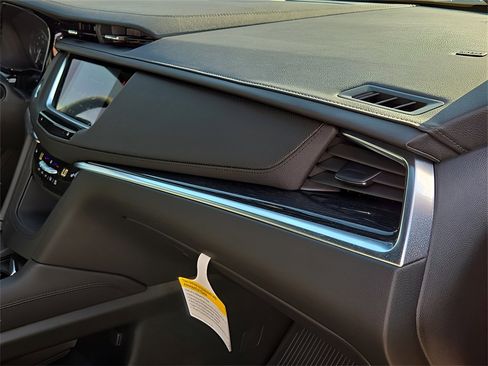 New 2025 Cadillac XT5 Premium Luxury w/ Technology Package image 12