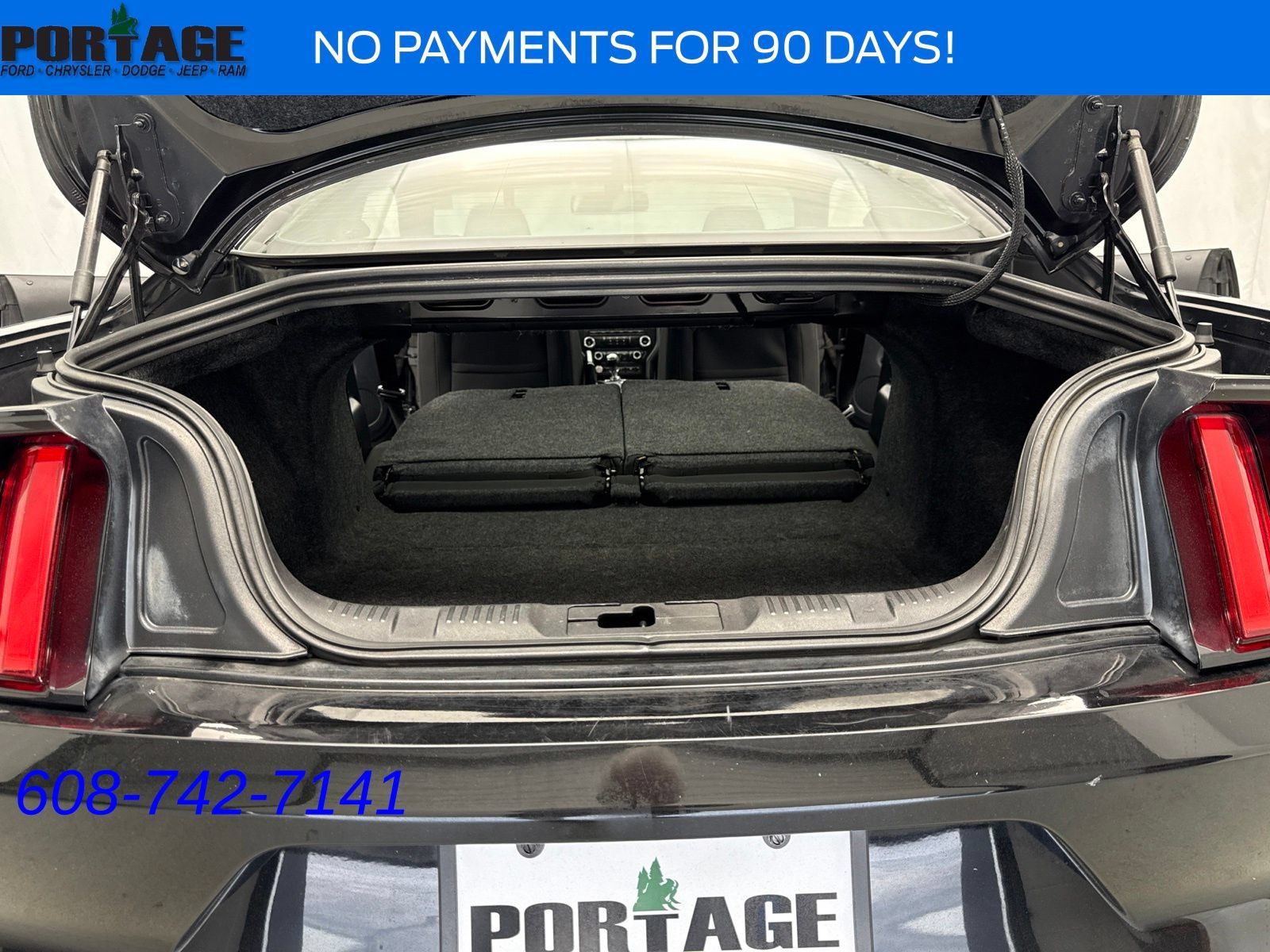 Used 2015 Ford Mustang GT RWD image 32