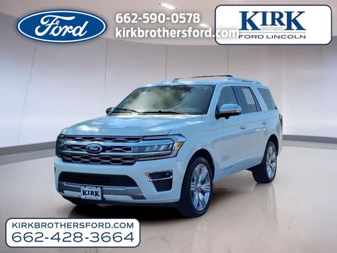 Used 2023 Ford Expedition Platinum RWD image 1