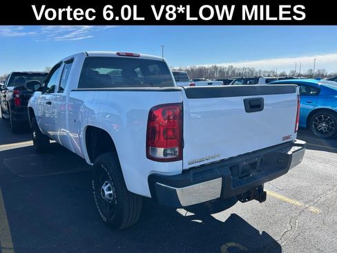 Used 2012 GMC Sierra 2500 W/T w/ Snow Plow Prep Package image 3