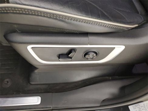 Used 2019 RAM 1500 Laramie image 22