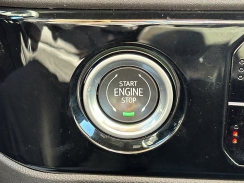 Certified 2024 Chevrolet Silverado 1500 LT image 25