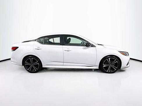 Certified 2023 Nissan Sentra SR w/ SR Premium Package FWD image 9