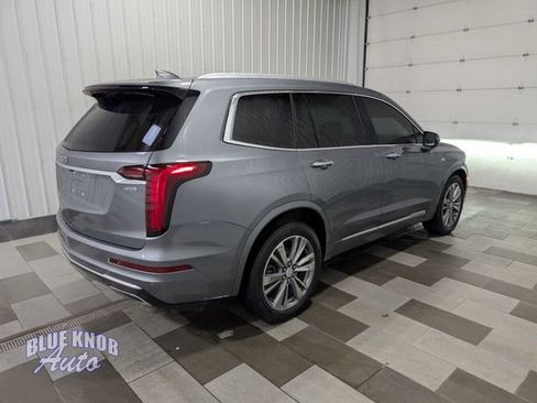 Used 2021 Cadillac XT6 Premium Luxury FWD image 4