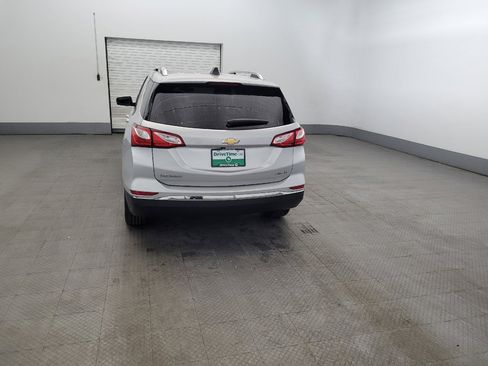Used 2018 Chevrolet Equinox LT w/ Sun & Infotainment Package AWD/4WD image 6