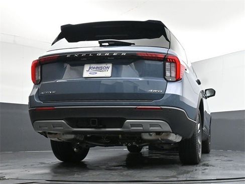 New 2026 Ford Explorer Active w/ Active Comfort Package image 34