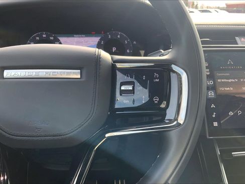 Used 2026 Land Rover Range Rover Velar Dynamic SE AWD/4WD image 24