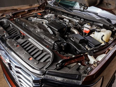 Used 2024 GMC Sierra 2500 Denali Ultimate w/ Max Trailering Package image 39