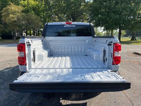 New 2025 Ford Maverick XLT w/ XLT Luxury Package image 3