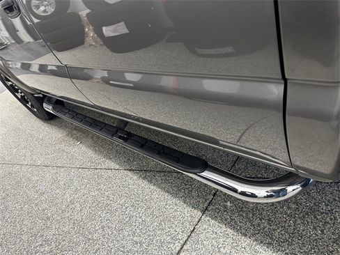 Used 2006 Chevrolet Silverado 1500 LT w/ Light Duty Power Package image 17