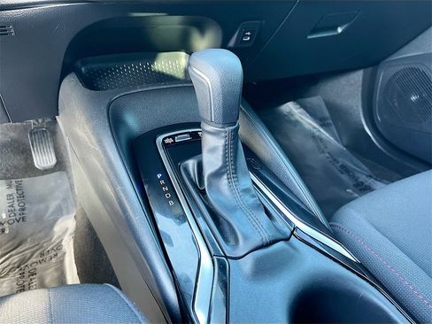 Used 2023 Toyota Corolla SE w/ SE Premium Package image 16