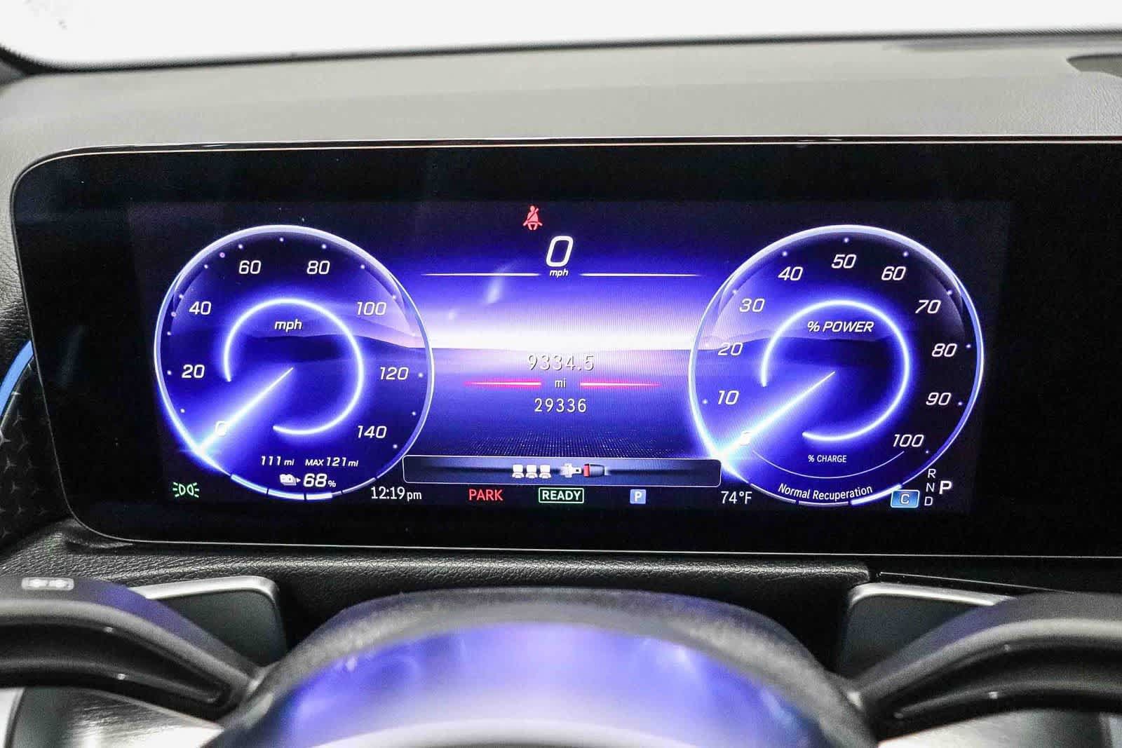 Used 2024 Mercedes-Benz EQB 250+ image 26