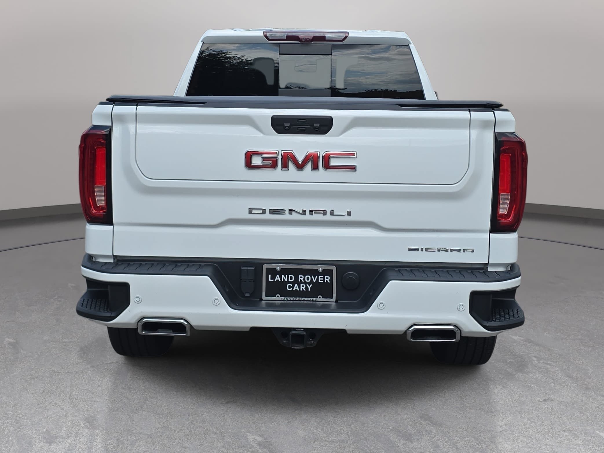 Used 2023 GMC Sierra 1500 Denali w/ Denali Reserve Package AWD/4WD image 6
