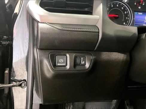 Used 2022 GMC Acadia SLE w/ GMC Pro Grade Package image 39