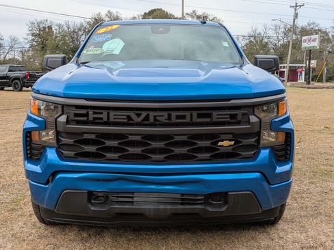Used 2022 Chevrolet Silverado 1500 Custom RWD image 9