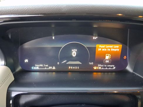 Used 2023 Lincoln Nautilus FWD image 16