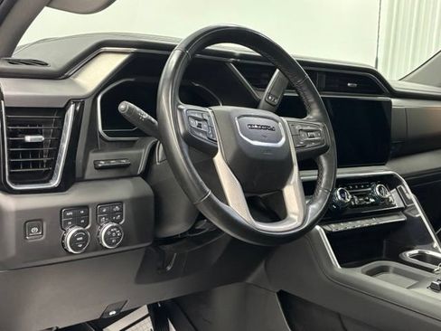 Used 2024 GMC Sierra 3500 Denali w/ Denali Reserve Package AWD/4WD image 23