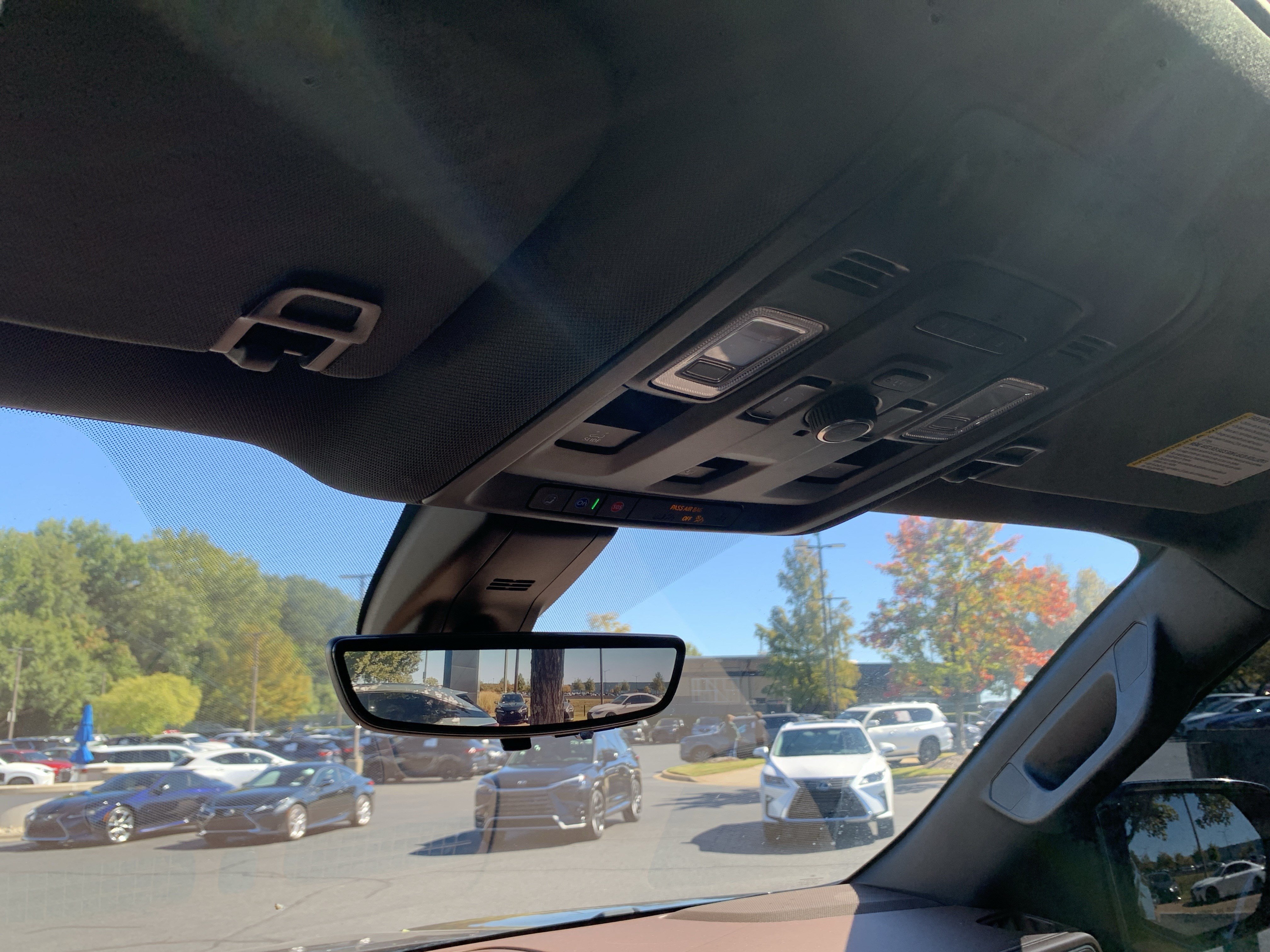 Used 2021 Chevrolet Tahoe High Country w/ Premium Package AWD/4WD image 27