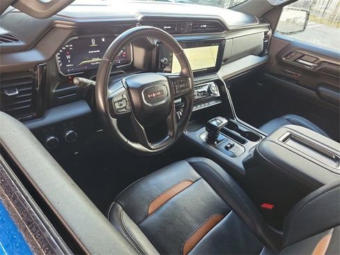 Used 2022 GMC Sierra 1500 AT4 w/ AT4 Preferred Package image 6