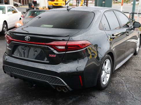 Used 2020 Toyota Corolla SE FWD image 15