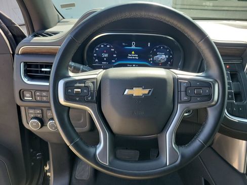 Used 2024 Chevrolet Tahoe Premier AWD/4WD image 21