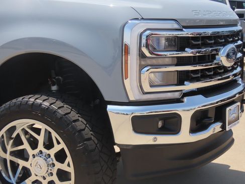 Used 2025 Ford F250 King Ranch w/ Chrome Package AWD/4WD image 7