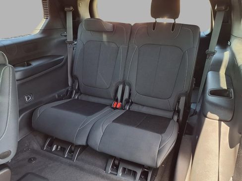 New 2026 Jeep Grand Cherokee L Laredo AWD/4WD image 25