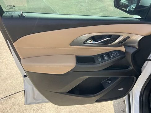 Used 2022 Chevrolet Traverse Premier w/ LPO, Floor Liner Package FWD image 14