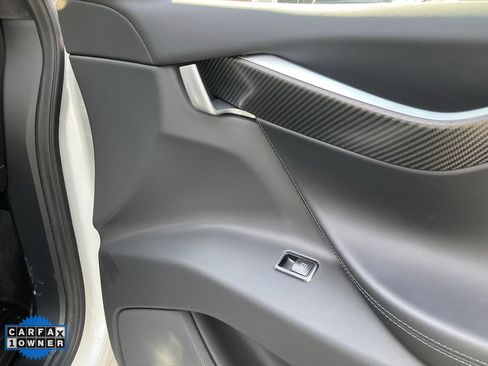 Used 2017 Tesla Model X 75D image 70