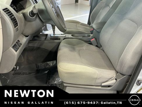 Used 2019 Nissan Frontier SV RWD image 12
