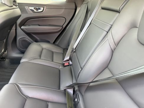 Used 2021 Volvo XC60 T5 Inscription w/ Advanced Package FWD image 20