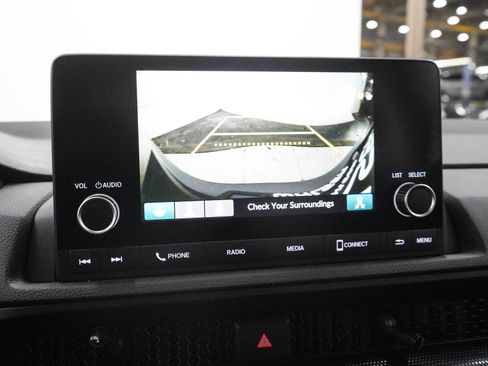 Used 2024 Honda CR-V EX image 27