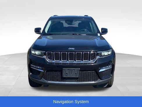 Used 2023 Jeep Grand Cherokee Limited AWD/4WD image 2