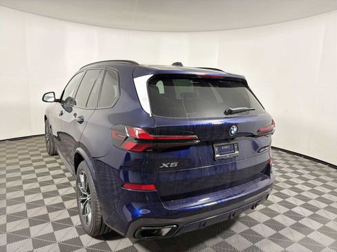 New 2026 BMW X5 xDrive40i w/ Executive Package image 3