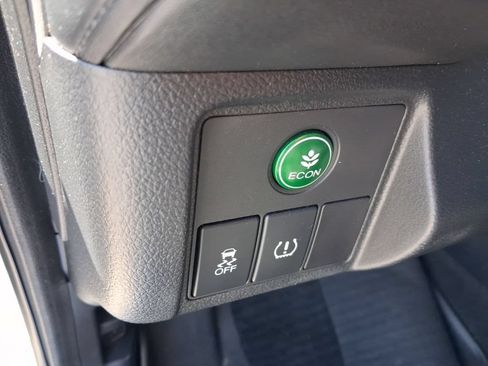 Used 2019 Honda HR-V Sport image 21
