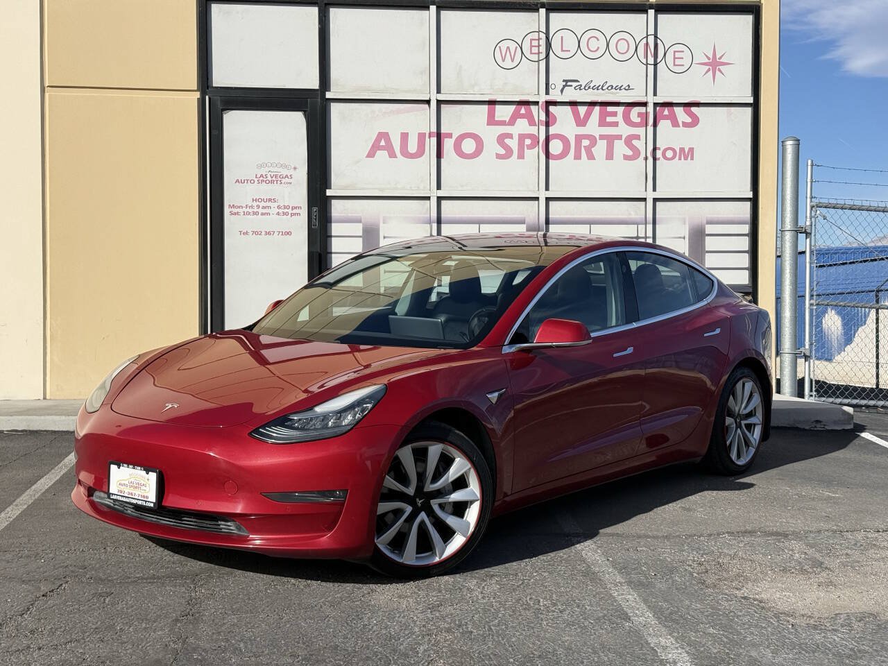 Used 2018 Tesla Model 3 Long Range AWD/4WD image 4