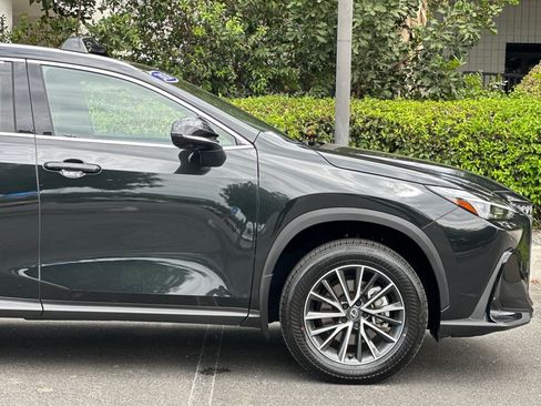 Certified 2026 Lexus NX 350h AWD w/ Accessory Package (2T) image 35