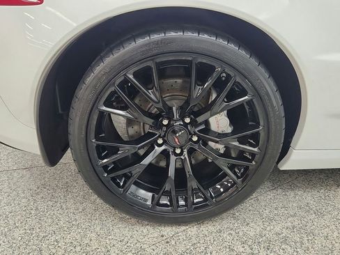 Used 2010 Chevrolet Corvette Grand Sport w/ Preferred Equipment Group RWD image 48