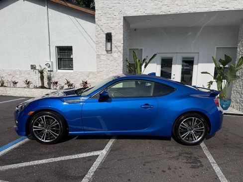 Used 2016 Subaru BRZ Limited w/ Popular Package #6 RWD image 2