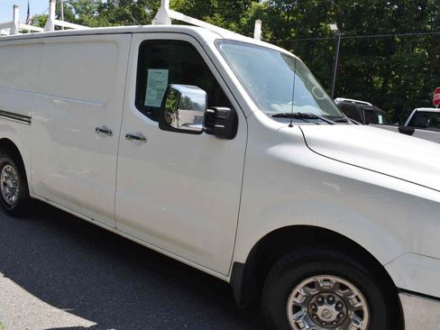 Used 2019 Nissan NV 3500 SL w/ Navigation Package RWD image 37